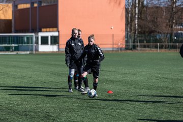 Bild 30 - B-Juniorinnen Halbfinale SVHU - Holstein Kiel : Ergebnis: 3:0